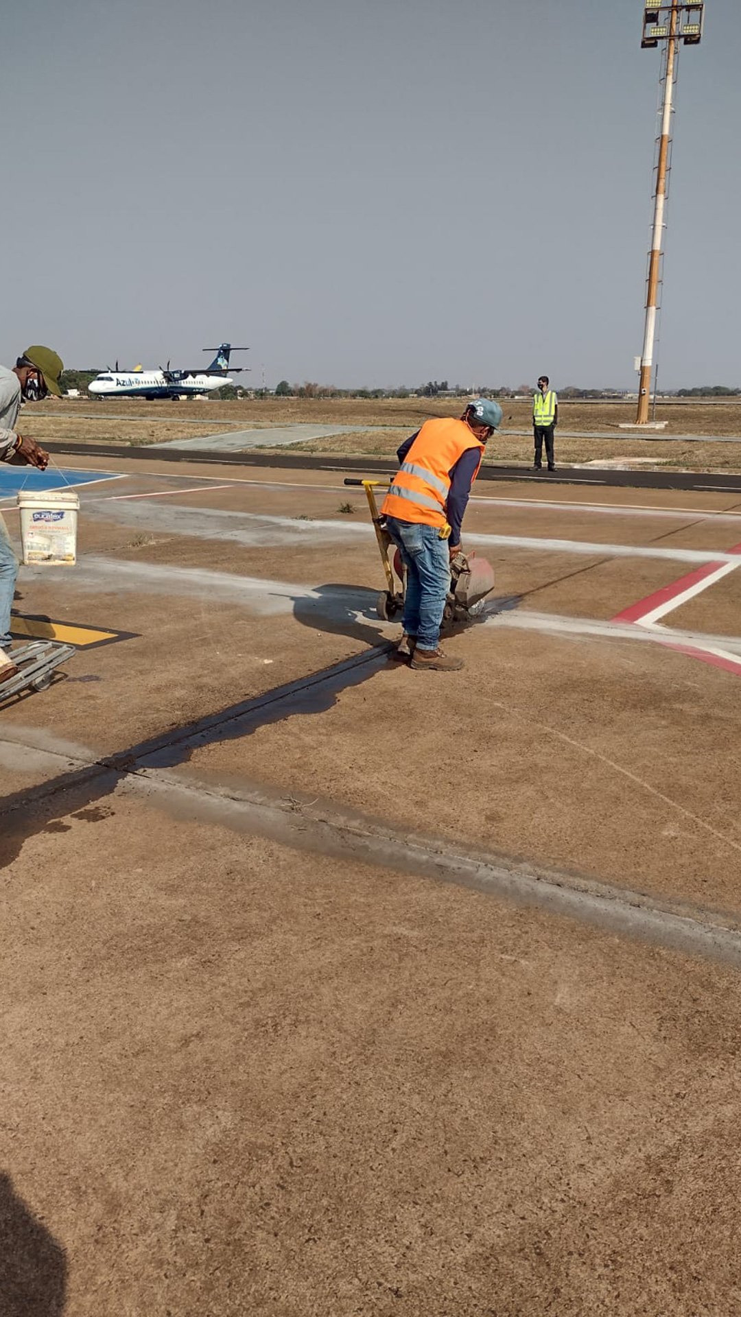 Aeroporto Estadual Dr. Leite Lopes — foto 4